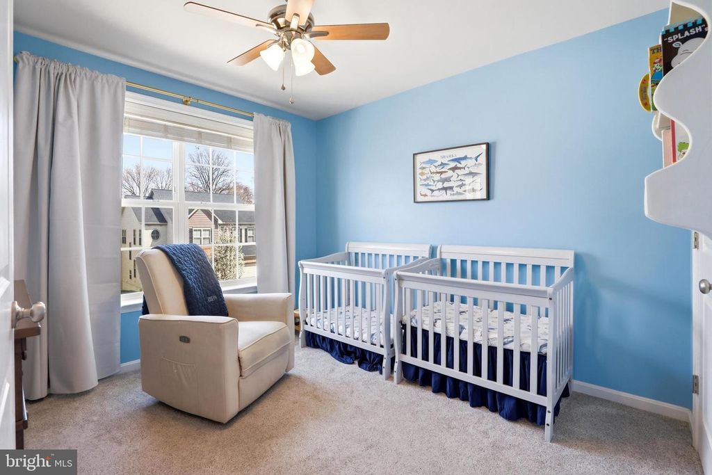 Image 36 of property listing at 876 NANCY LYNN LN, Arnold, MD 21012