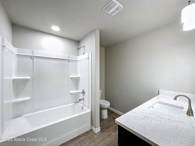 530 M Davey Lane, Titusville, FL 32780