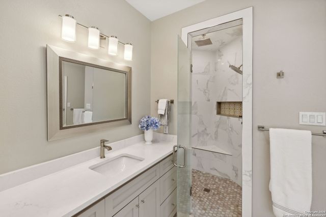 10 Inwood Manor, San Antonio, TX 78248