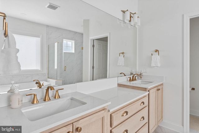 15 FILLY LN, Lewes, DE 19958