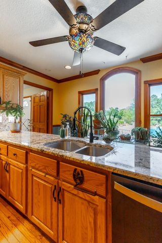 575 W Nickajack Road, Ringgold, GA 30736