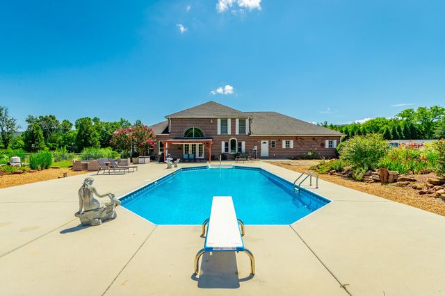 575 W Nickajack Road, Ringgold, GA 30736