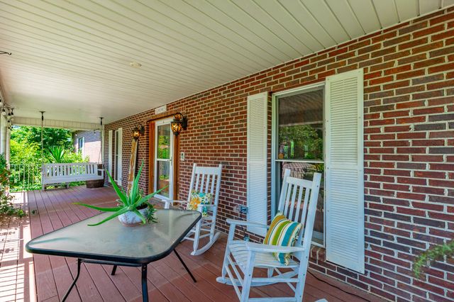 575 W Nickajack Road, Ringgold, GA 30736