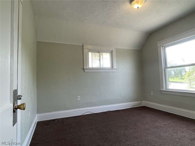 10301 Dickens Avenue, Cleveland, OH 44104