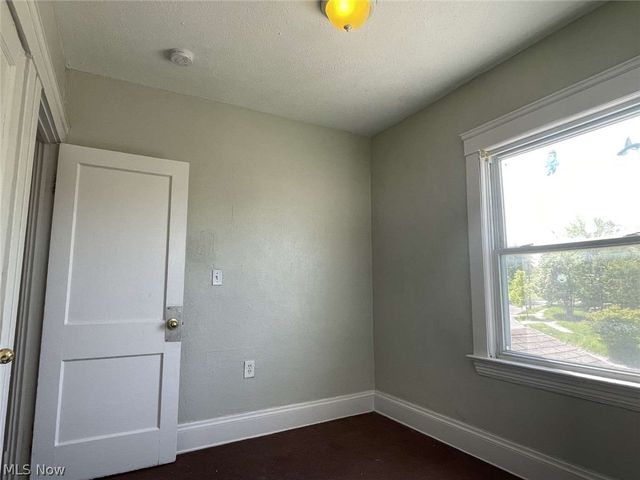 10301 Dickens Avenue, Cleveland, OH 44104