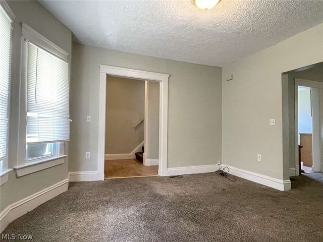 10301 Dickens Avenue, Cleveland, OH 44104