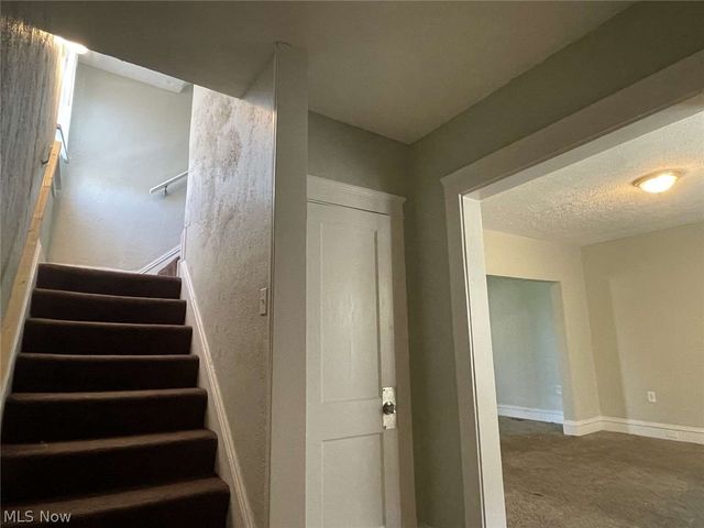 10301 Dickens Avenue, Cleveland, OH 44104