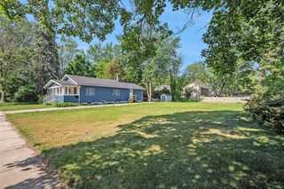 1006 St Joseph Street, South Haven, MI 49090