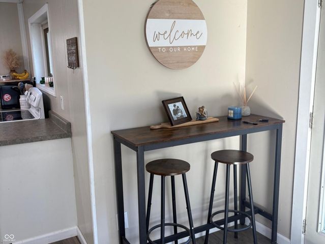 453 Michigan Street, Clayton, IN 46118