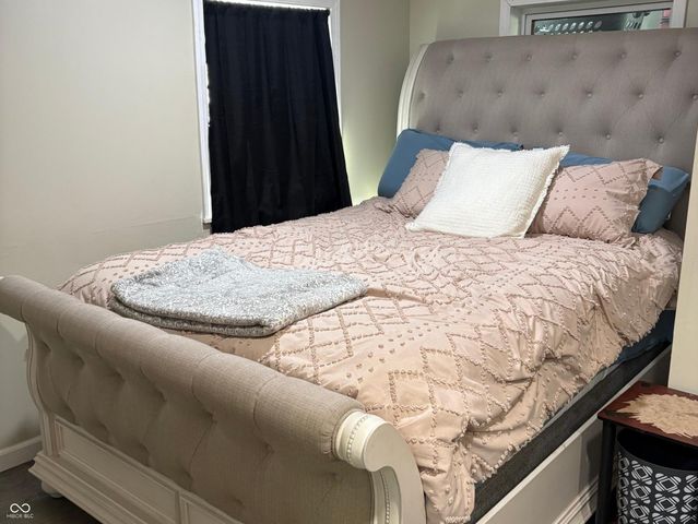 453 Michigan Street, Clayton, IN 46118