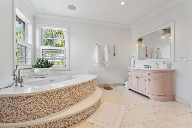 18610 SE Saint Augustine Way, Tequesta, FL 33469
