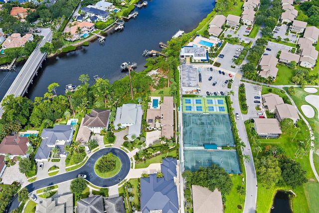 18610 SE Saint Augustine Way, Tequesta, FL 33469