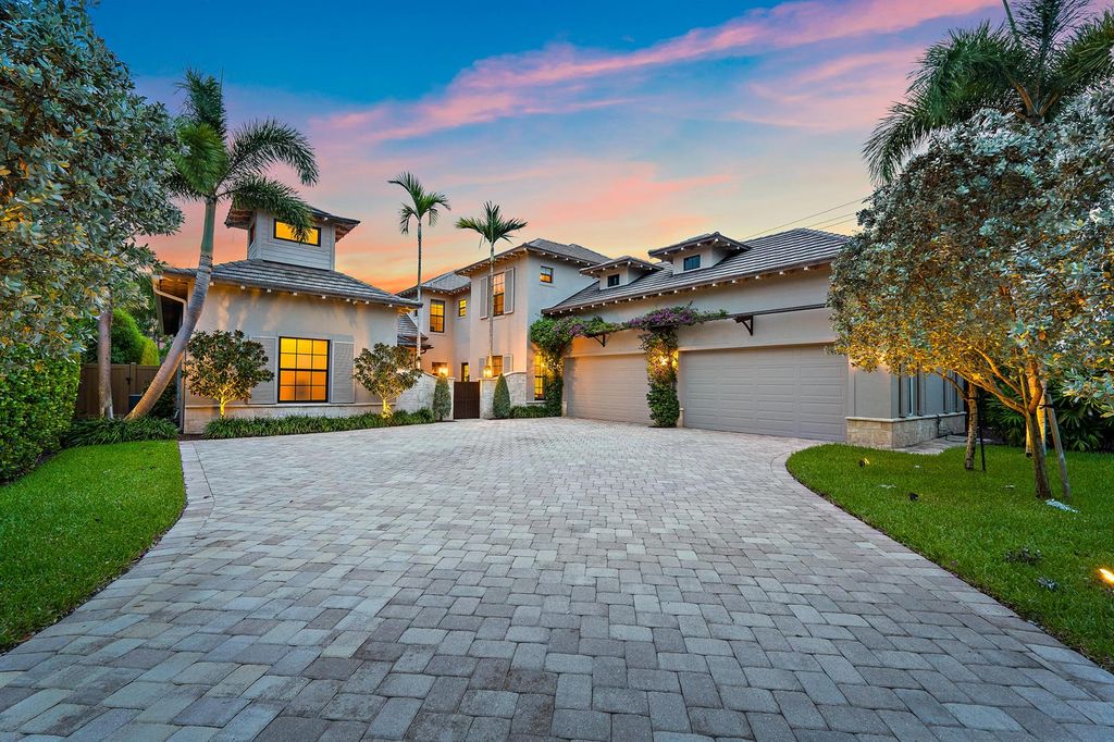 18610 SE Saint Augustine Way, Tequesta, FL 33469