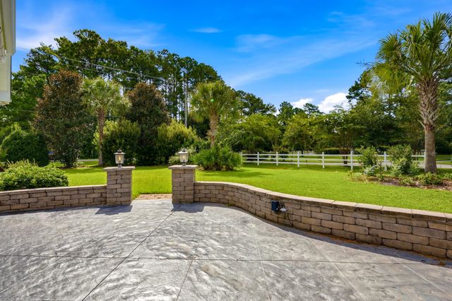 101 Pickering Dr., Murrells Inlet, SC 29576