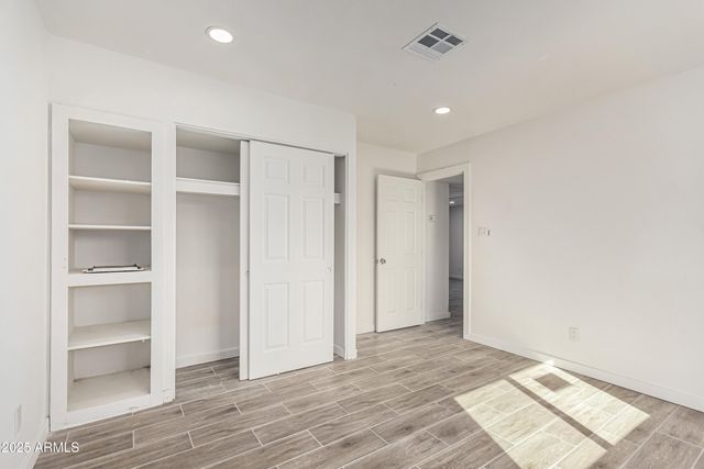 7533 W SHEILA Lane, Phoenix, AZ 85033