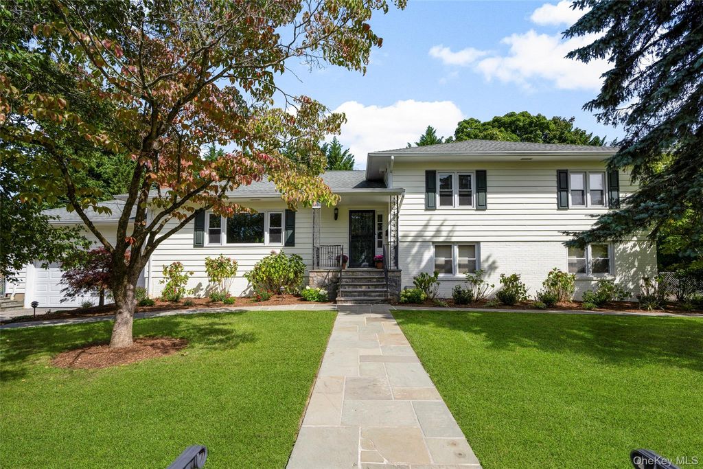 30 Antler Place, New Rochelle, NY 10804 — exterior