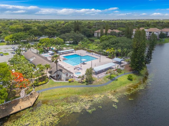 2767 Carambola Circle S 402, Coconut Creek, FL 33066