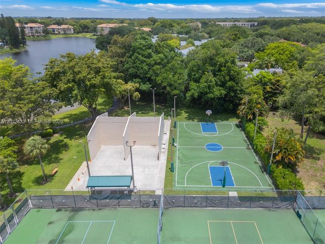 2767 Carambola Circle S 402, Coconut Creek, FL 33066