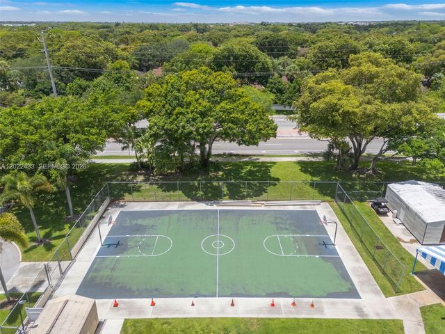 2767 Carambola Circle S 402, Coconut Creek, FL 33066