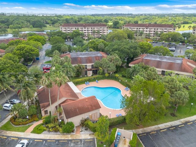 2767 Carambola Circle S 402, Coconut Creek, FL 33066
