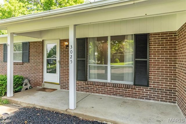 3025 Imperial Drive, St Peters, MO 63303