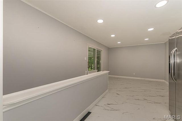 3025 Imperial Drive, St Peters, MO 63303