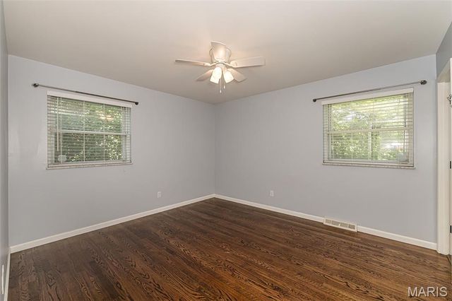 3025 Imperial Drive, St Peters, MO 63303