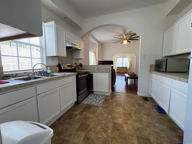 2714 S Spring Street, Little Rock, AR 72206