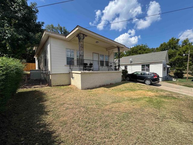 2714 S Spring Street, Little Rock, AR 72206