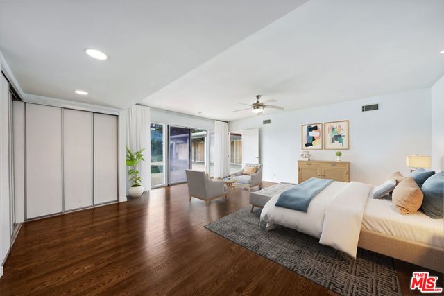 15901 High Knoll Road, Encino, CA 91436