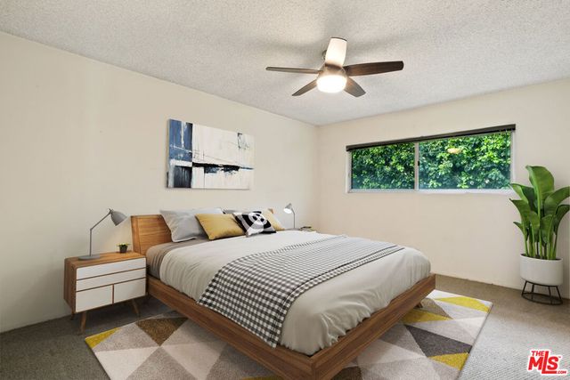 15901 High Knoll Road, Encino, CA 91436