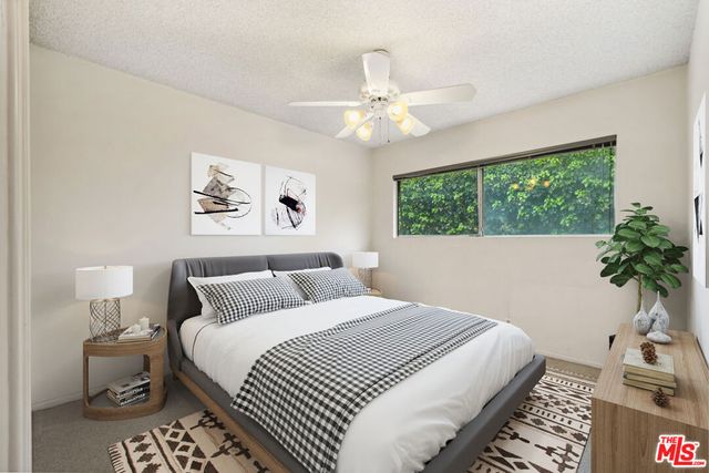 15901 High Knoll Road, Encino, CA 91436