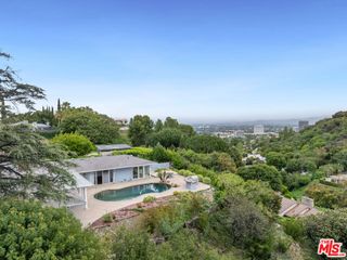 15901 High Knoll Road, Encino, CA 91436