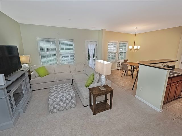 304 Maple Ridge, Cecil, PA 15317