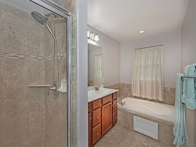 304 Maple Ridge, Cecil, PA 15317