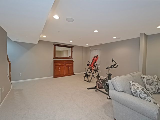 304 Maple Ridge, Cecil, PA 15317