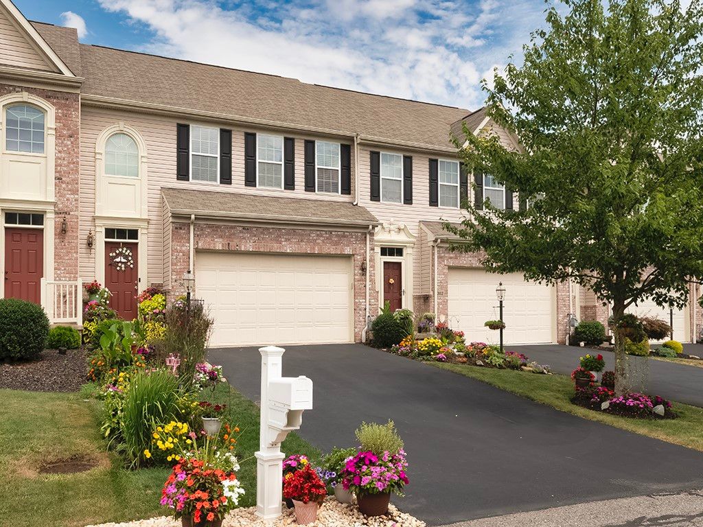 304 Maple Ridge, Cecil, PA 15317