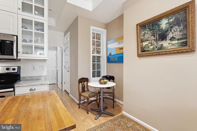 1227 1ST ST NW, Washington, DC 20001