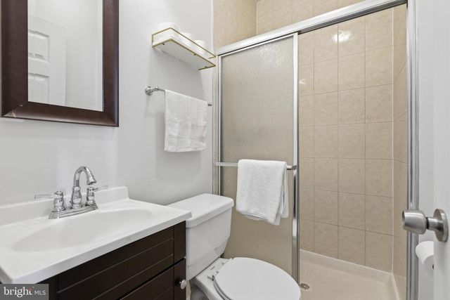 1227 1ST ST NW, Washington, DC 20001