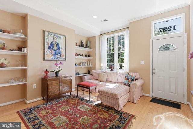 1227 1ST ST NW, Washington, DC 20001