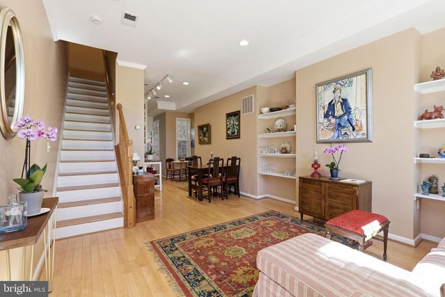 1227 1ST ST NW, Washington, DC 20001
