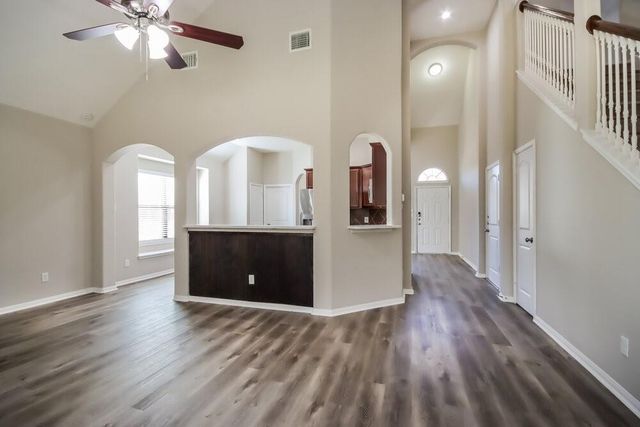 18554 Sunrise Pines Drive, Montgomery, TX 77316