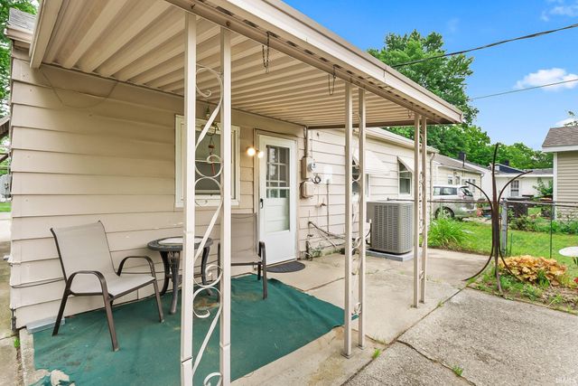 1108 Curdes Avenue, Fort Wayne, IN 46805