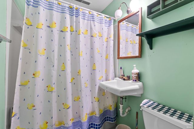 1108 Curdes Avenue, Fort Wayne, IN 46805