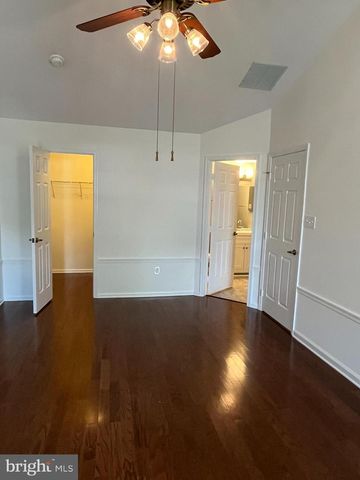 801 GINGER CT, Mount Laurel, NJ 08054