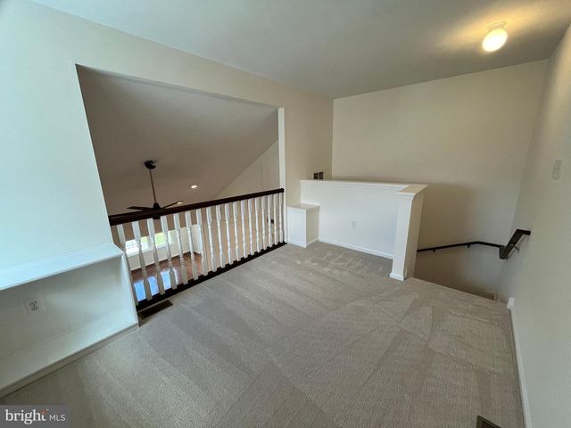 801 GINGER CT, Mount Laurel, NJ 08054