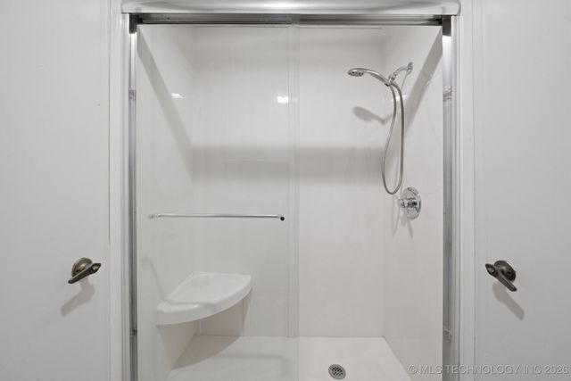 15876 E Pony Lake Drive, Claremore, OK 74019