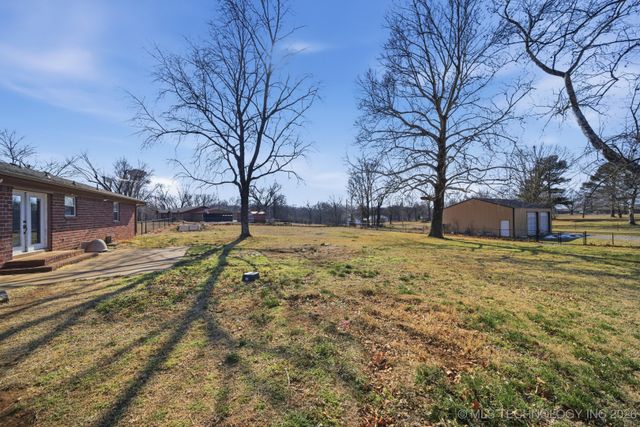 15876 E Pony Lake Drive, Claremore, OK 74019