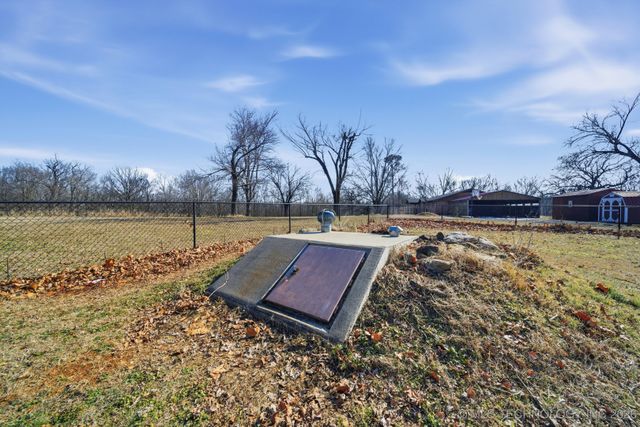 15876 E Pony Lake Drive, Claremore, OK 74019