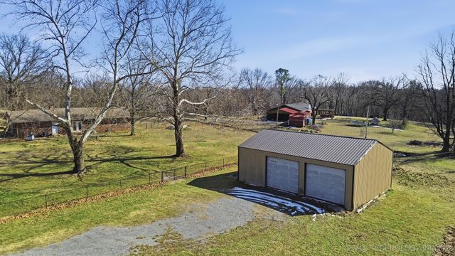 15876 E Pony Lake Drive, Claremore, OK 74019